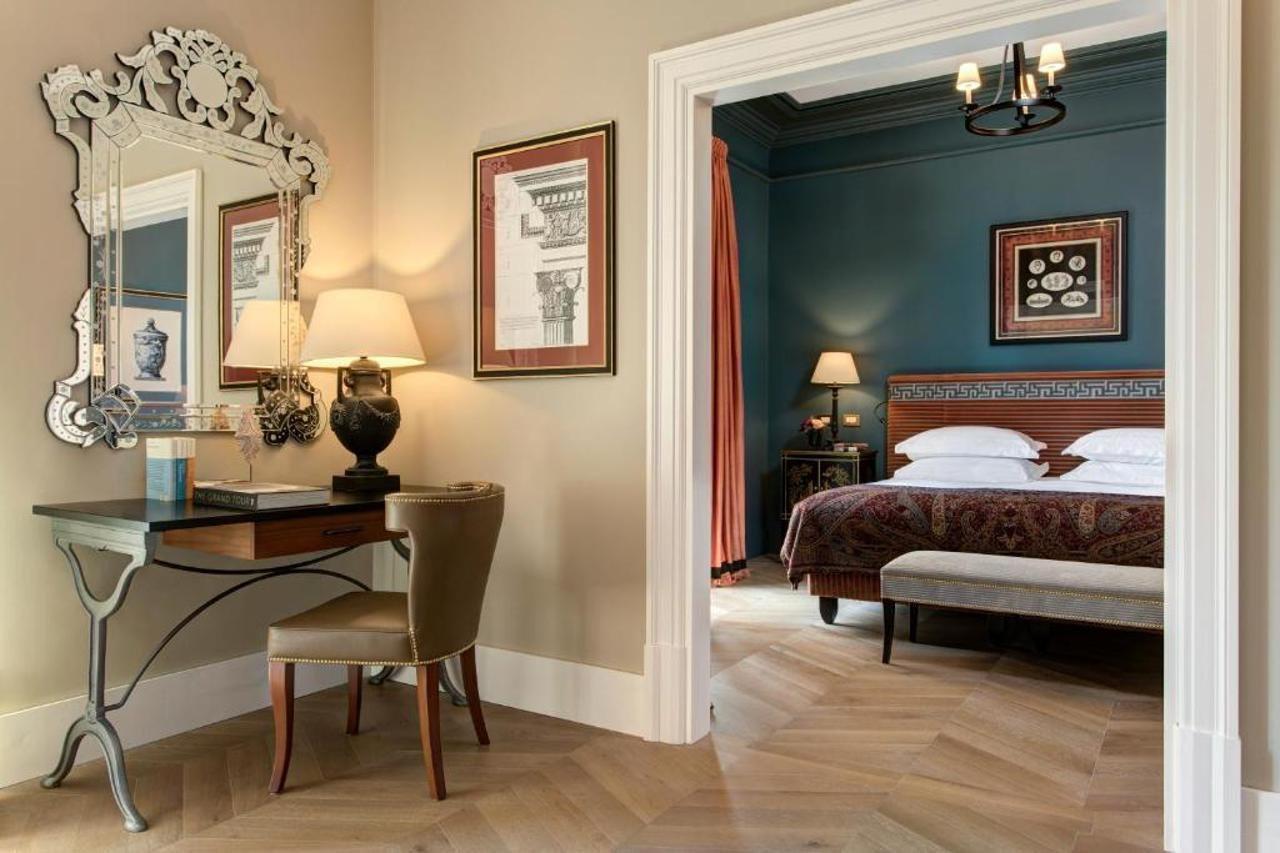 Rocco De La Hotel 5*